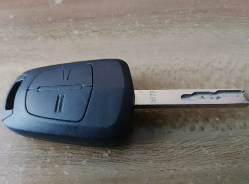 Opel corsa autoschlüssel - opel,